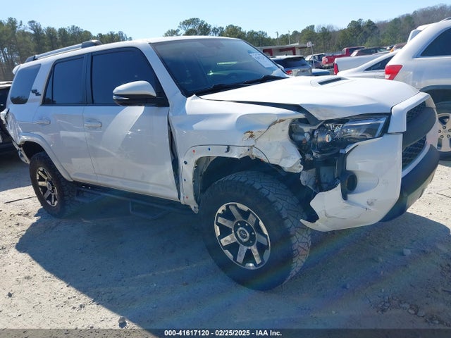 toyota 4runner 2018 — VIN Report